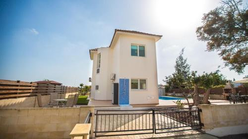 Rent Private Villa 364