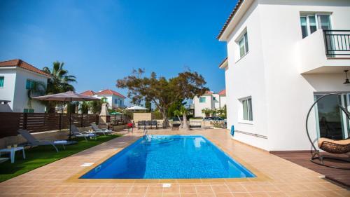 Rent Private Villa 364