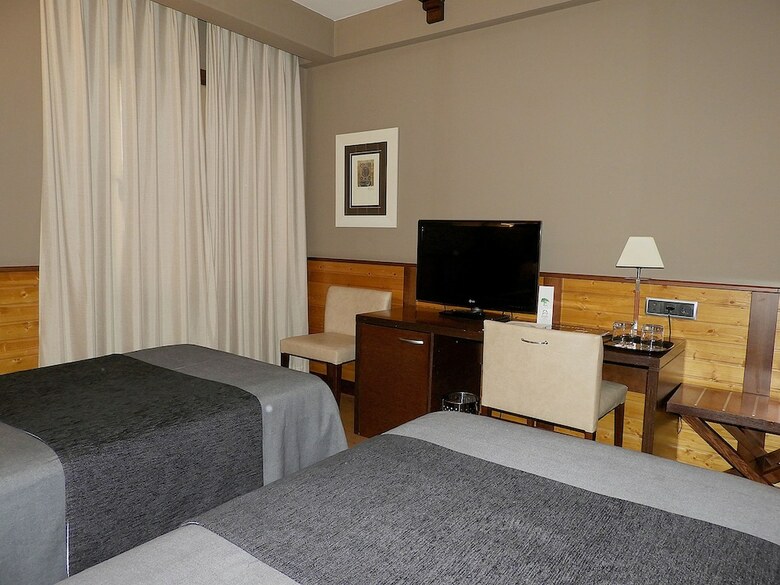 Hotel & Spa Balfag�n