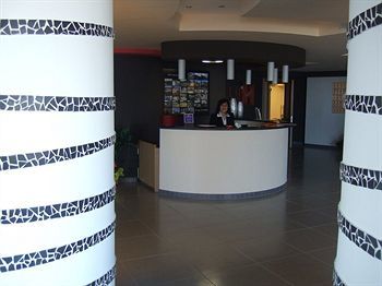 Tus' Hotel