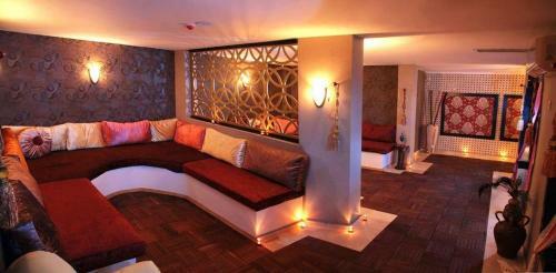 Hotel Oscar Boutique & Casino