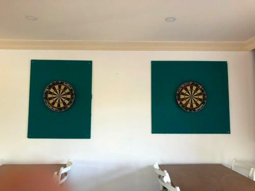 Hostal Rose Gardens Boutique & Pool & Restaurant