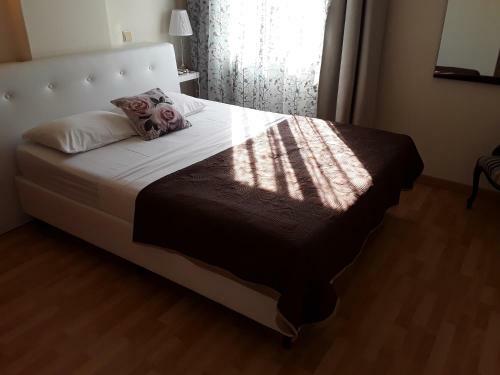 Malfred Apartment