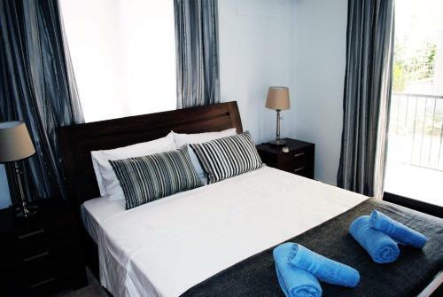 Luxury City Center Duplex 3 Bdr Apartments