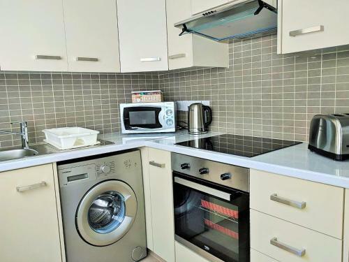Apartment 12 Kition