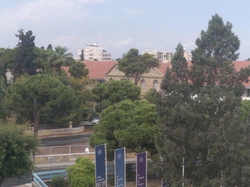 Luxury 2 Bedroom Apartment Central