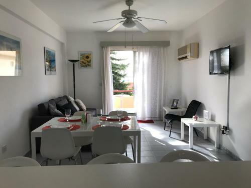 Cineplex Area Apartment