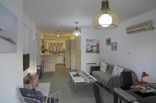 European Uni Apartment