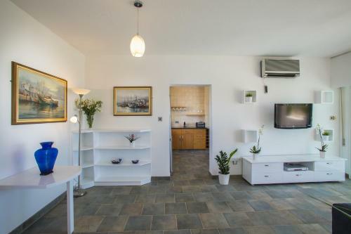 Apartamento Larnaca Sunshore Beachfront Suite