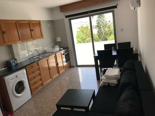 Eva&chris Apartments