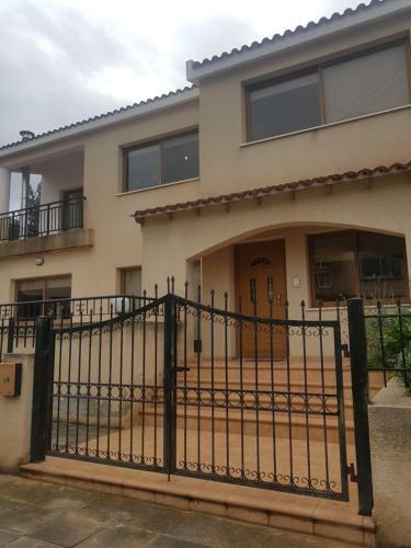 Charalambous Apartment