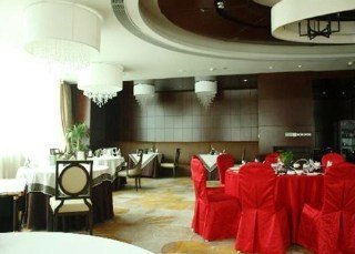 Radegast Lake View Hotel