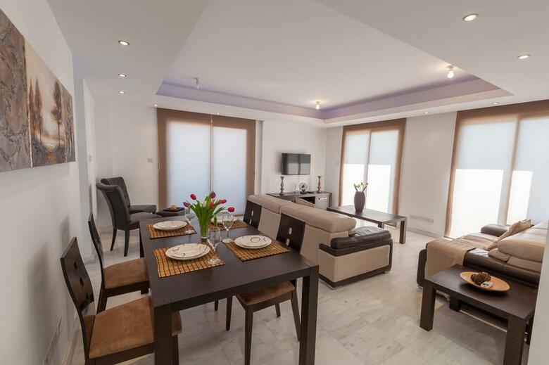 Apartamento Elysia Park 9-202