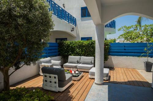 Villa Santorini