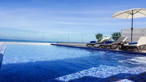 Villa Beach Front Aqua Marina