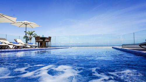Villa Beach Front Aqua Marina