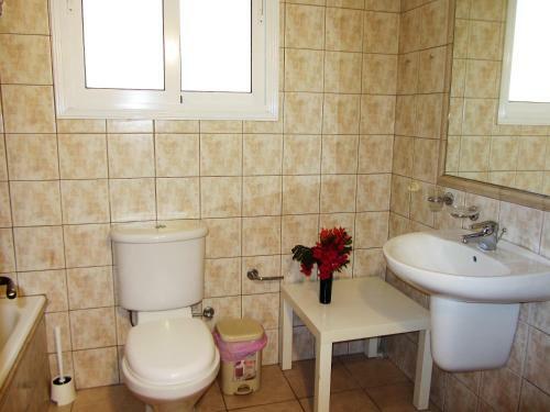 Malama Town House