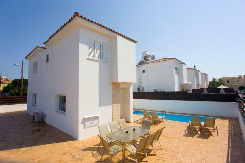 Villa Sirina