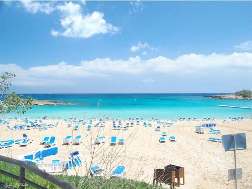 Pallinion Apartment Beachfront