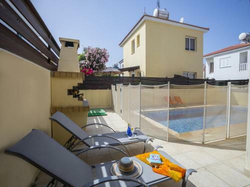 Protaras Villa Amber