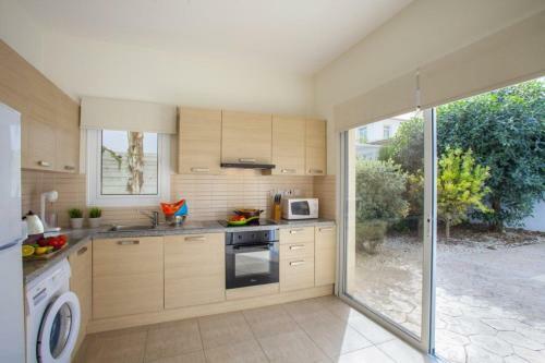 Villa Located Close To Protaras Strip And Beach Protaras Villa 89
