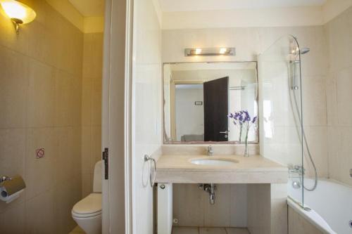 ?villa In A Fantastic Location On The Seafront? Protaras Villa 48