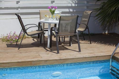 ?luxury Villa With A Private Pool And Garden? Pernera Villa 31