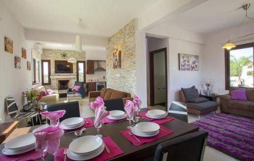?renting This 5 Star Villa Near Fig Tree Bay? Protaras Villa 21