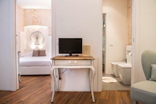 Hostal The Guest House - Palazzo Scotto
