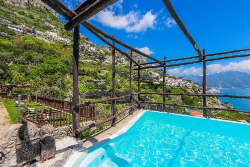 Amalfi Villa Sleeps 12 Pool Air Con Wifi