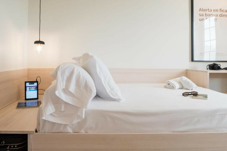 Hotel Jeni & Restaurant