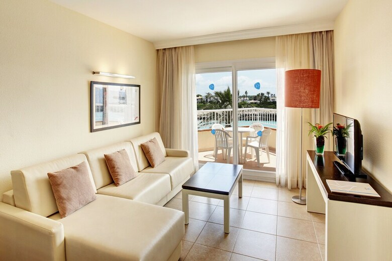 Aparthotel Grupotel Tamariscos