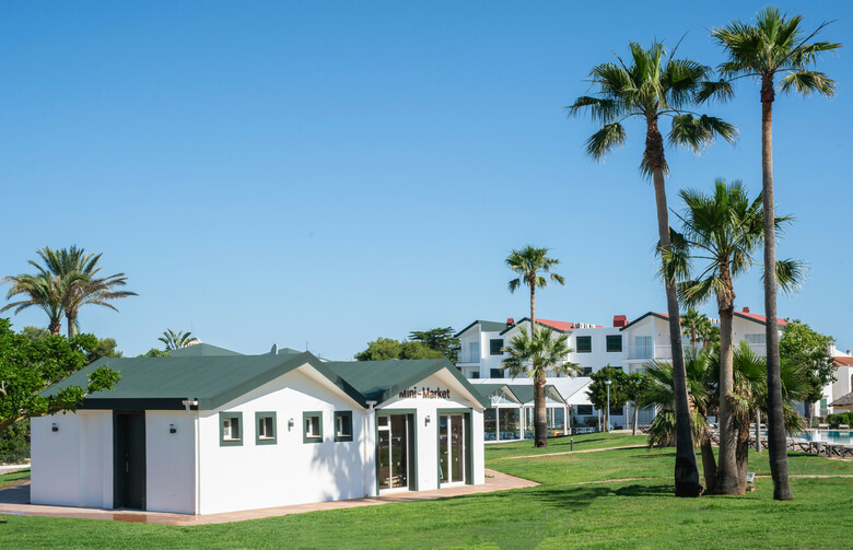 Pierre & Vacances Apartamentos Menorca Cala Blanes