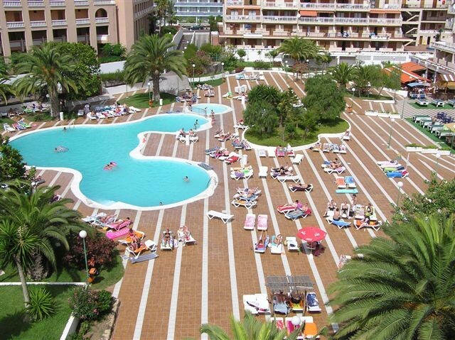 Apartamentos Coral Compostela Beach