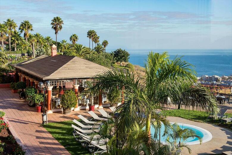 Hotel Las �guilas