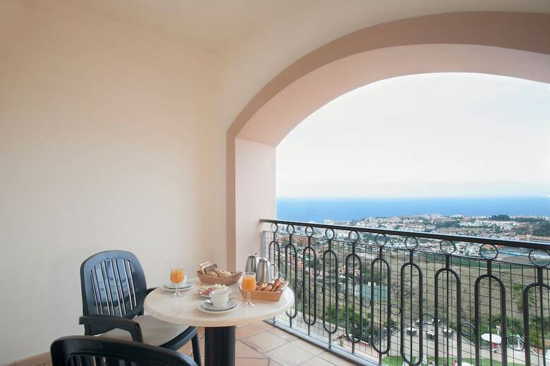 Hotel Las �guilas