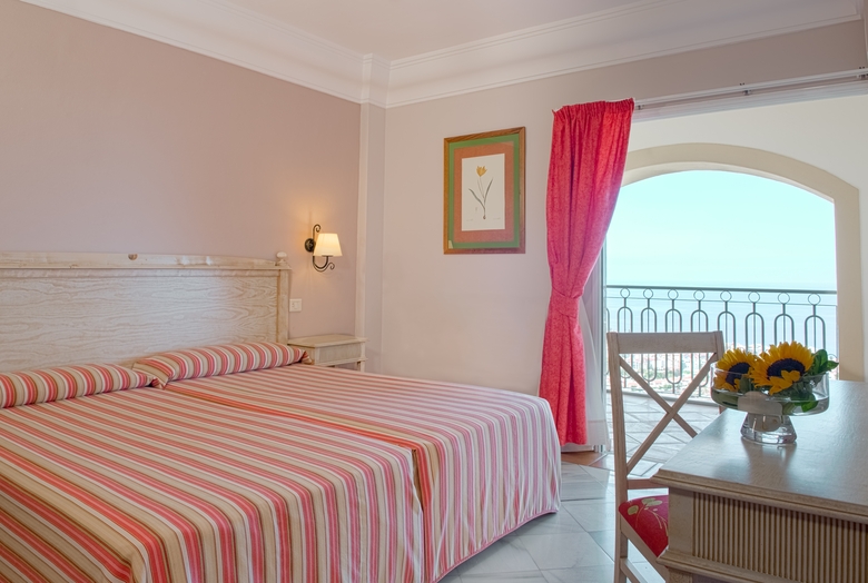 Hotel Las �guilas