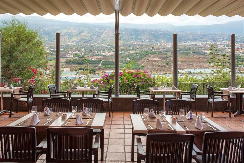 Hotel Las �guilas
