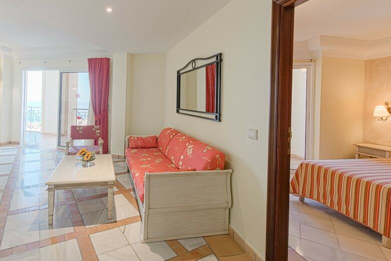 Hotel Las �guilas