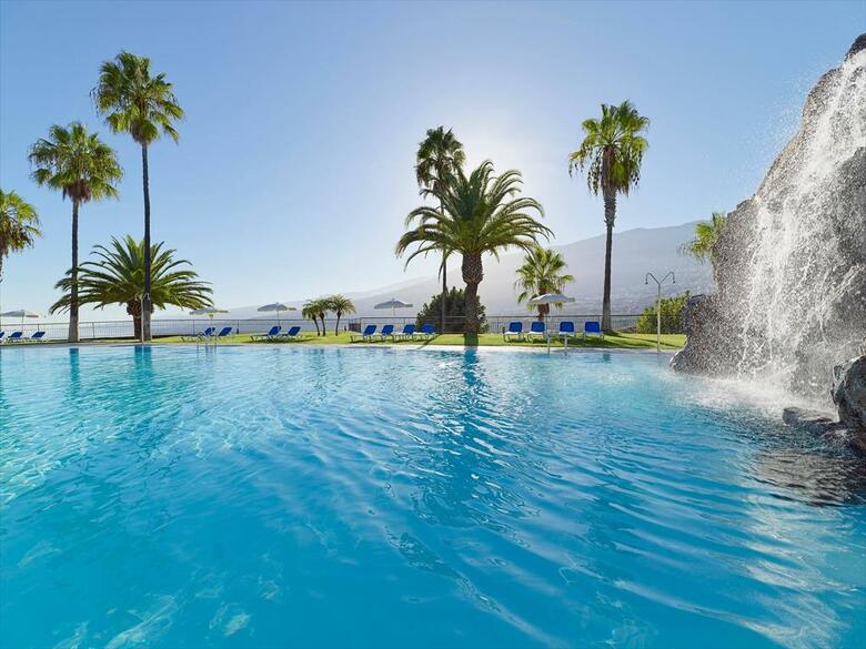 Hotel Las �guilas