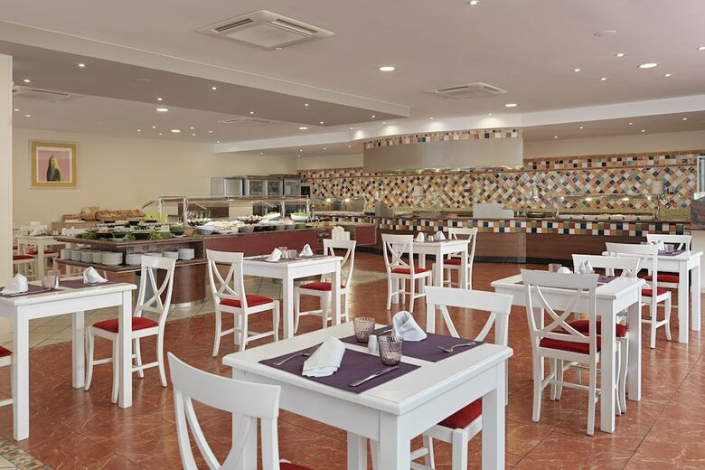 Hotel Las �guilas
