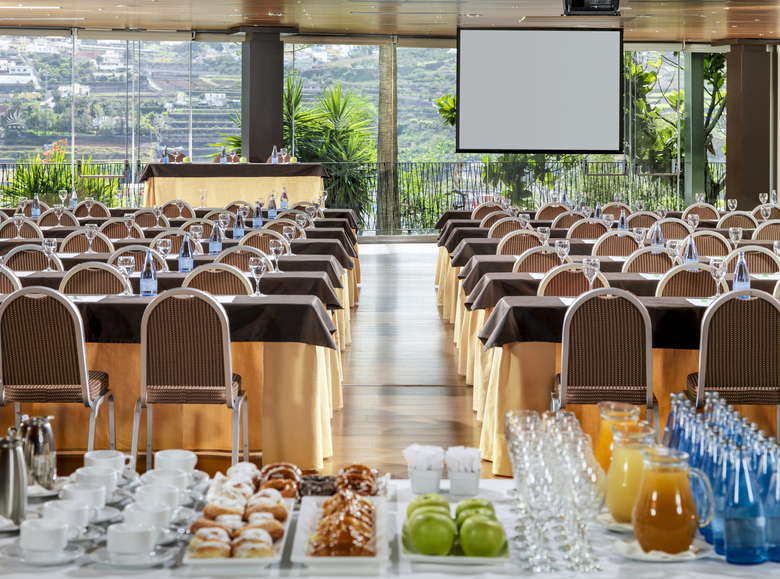 Hotel Las �guilas