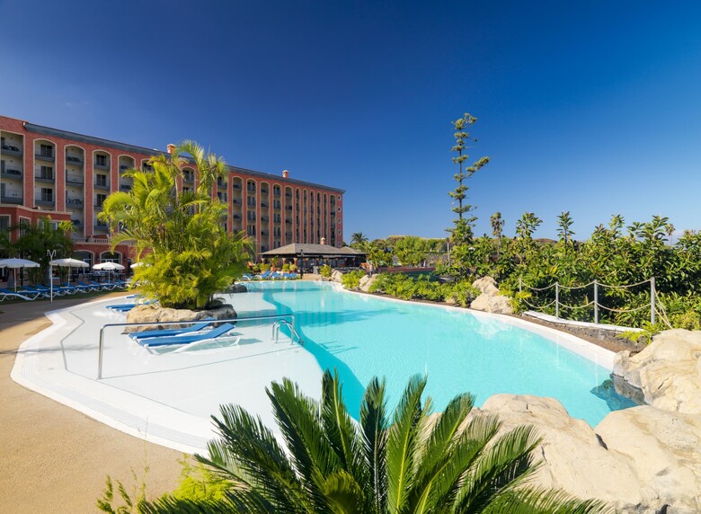 Hotel Las �guilas