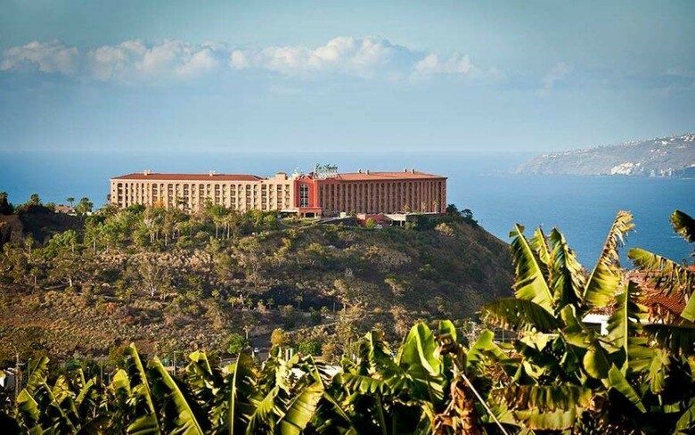 Hotel Las �guilas