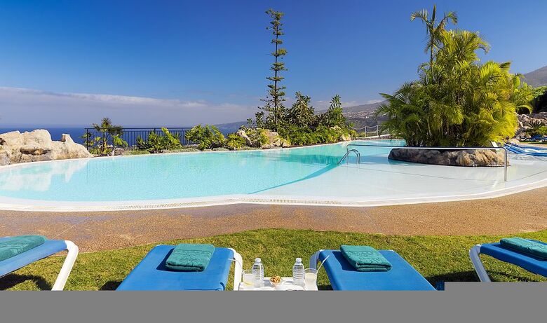 Hotel Las �guilas