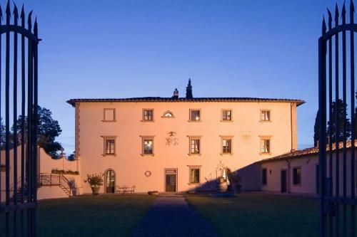 Arezzo Villa Sleeps 12 Pool Air Con Wifi