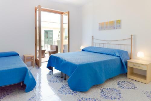 Mare Apartments