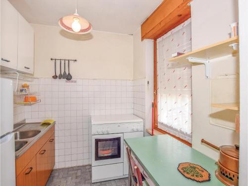 Two-bedroom Holiday Home In Brusson Ao