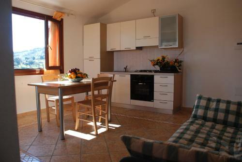 Aparthotel Li Troni
