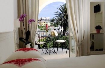Hotel Albergo Diffuso Mannois